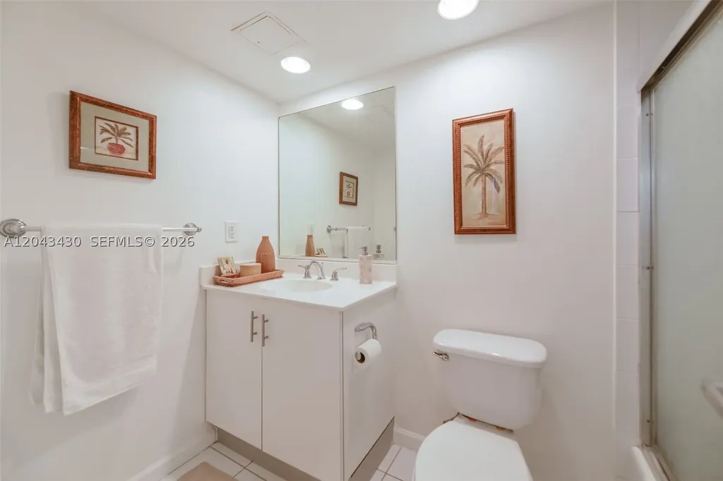 3000 S Ocean Drive Hollywood FL 33019