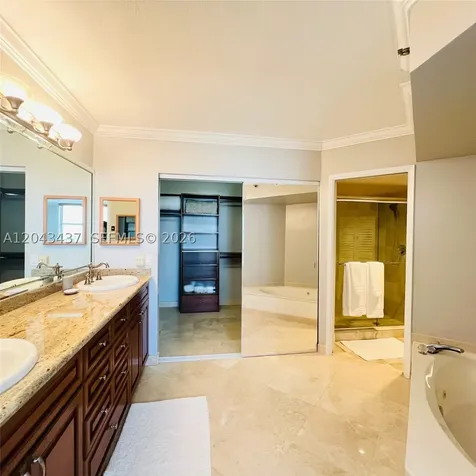 3600 Mystic Pointe Drive Aventura FL 33180