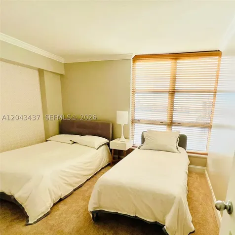 3600 Mystic Pointe Drive Aventura FL 33180