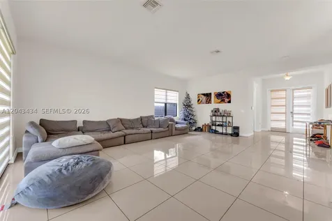 8822 NW 161st Terrace Miami Lakes FL 33018