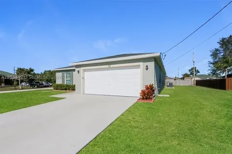 511 SW Nadell Avenue Port St. Lucie FL 34953