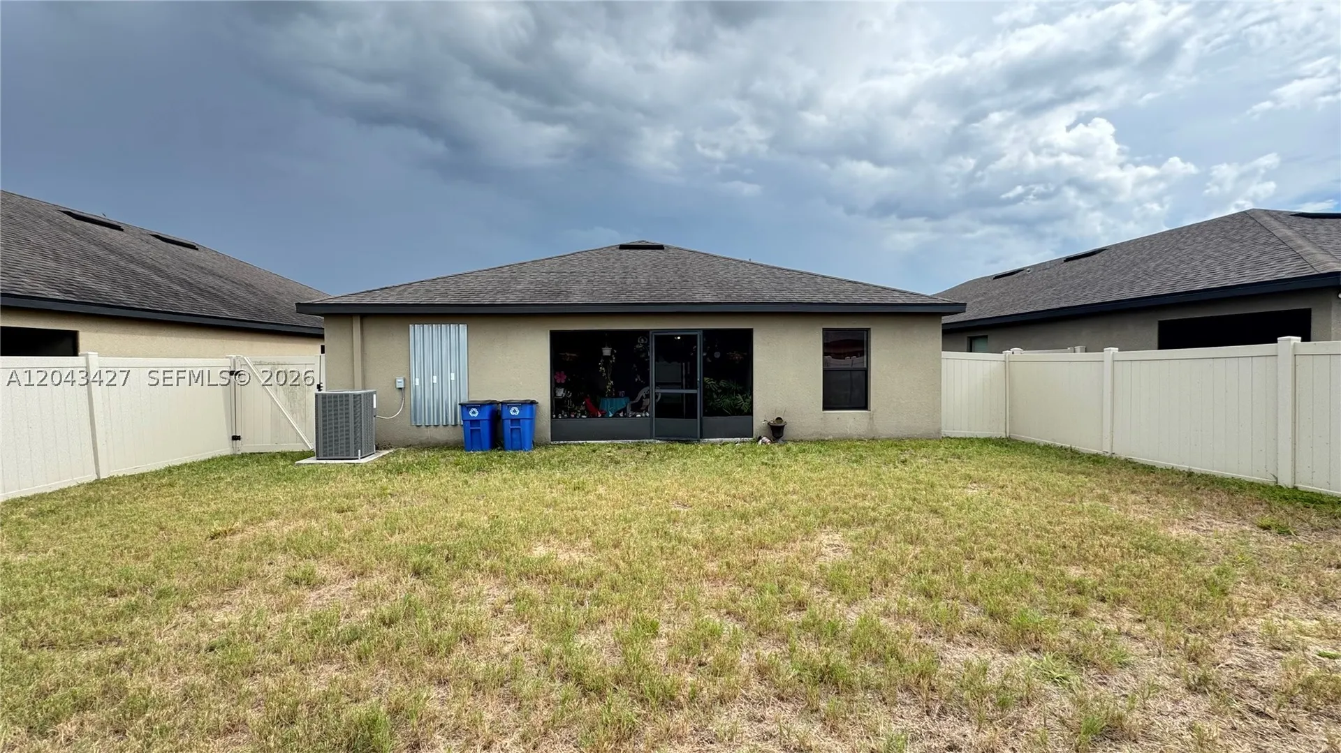 1012 Wynnmere Walk Avenue Other City - In The State Of Florida FL 33570