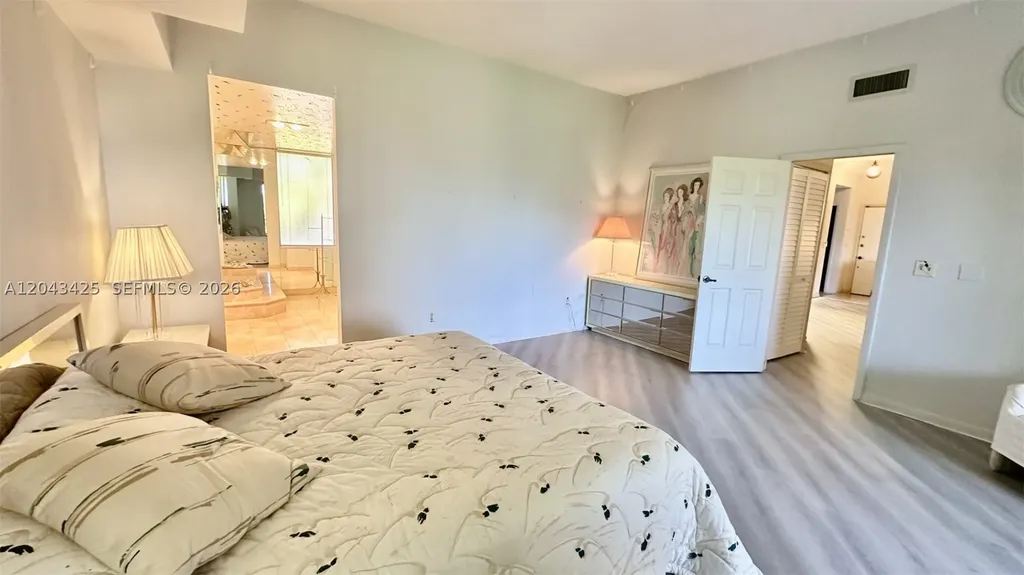 7472 La Paz Boulevard Boca Raton FL 33433