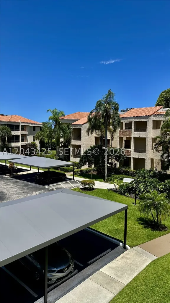 7472 La Paz Boulevard Boca Raton FL 33433