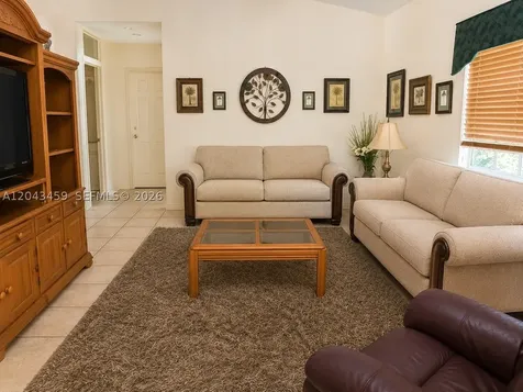 9812 SW 77th Place Miami FL 33156
