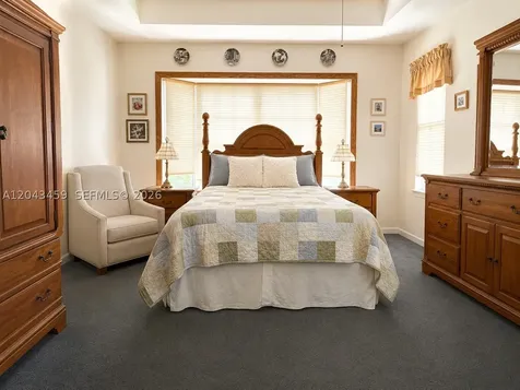 9812 SW 77th Place Miami FL 33156