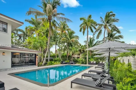 980 Belle Meade Island Drive Miami FL 33138