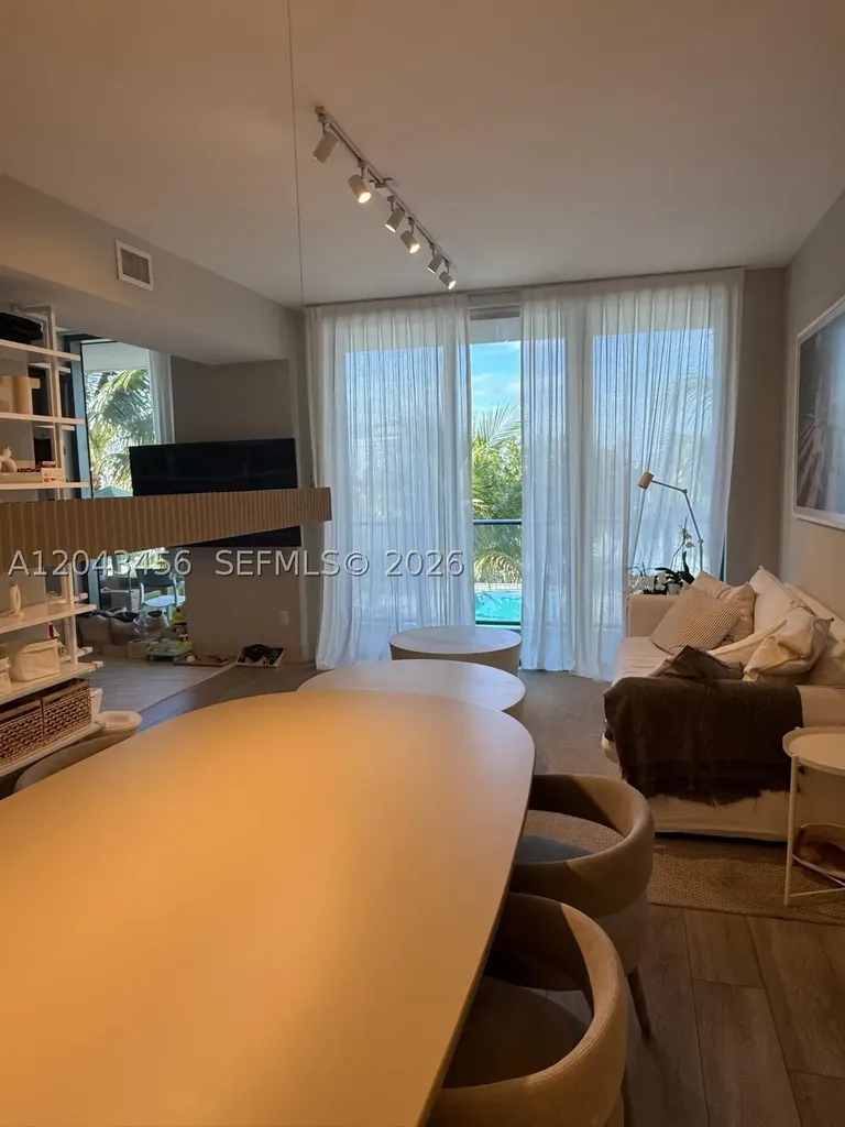 2960 NE 207th Street Aventura FL 33180