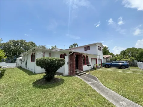 1000 NW 47th Street Miami FL 33127