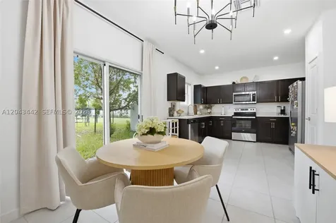 1774 SE 9th Avenue Homestead FL 33034