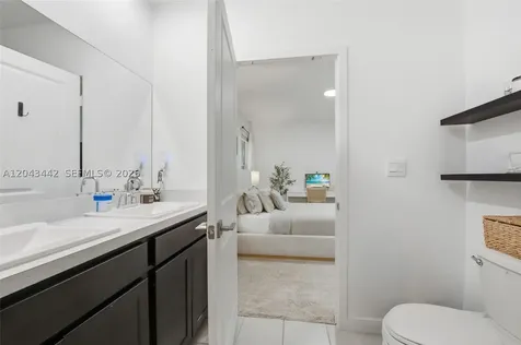 1774 SE 9th Avenue Homestead FL 33034