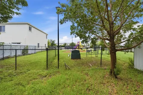 1774 SE 9th Avenue Homestead FL 33034