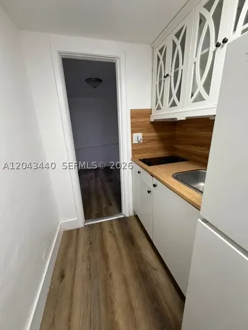 2137 NW 1st Terrace Miami FL 33125