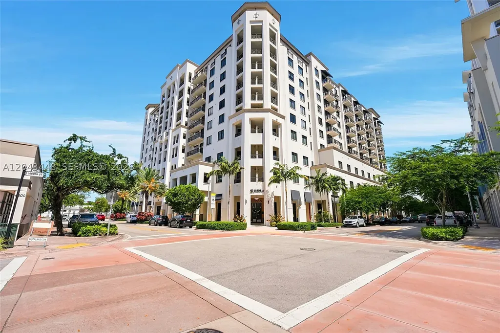 301 Altara Avenue Coral Gables FL 33146