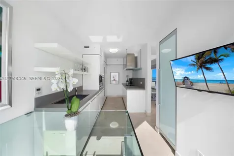 4779 Collins Avenue Miami Beach FL 33140