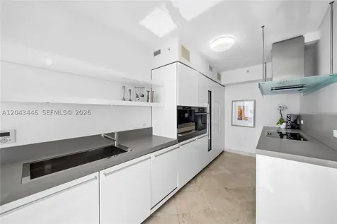 4779 Collins Avenue Miami Beach FL 33140
