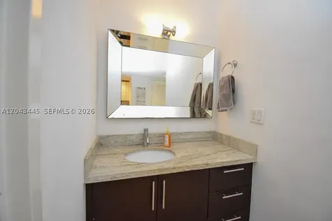 100 Lincoln Road Miami Beach FL 33139