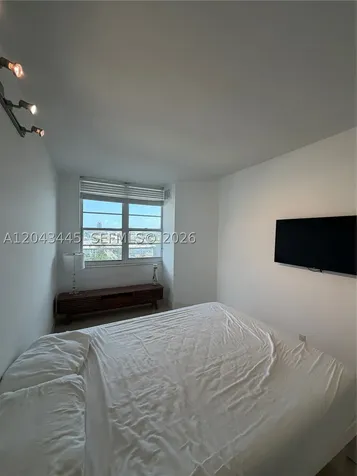 100 Lincoln Road Miami Beach FL 33139
