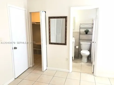 2385 NW 11th Street Miami FL 33125