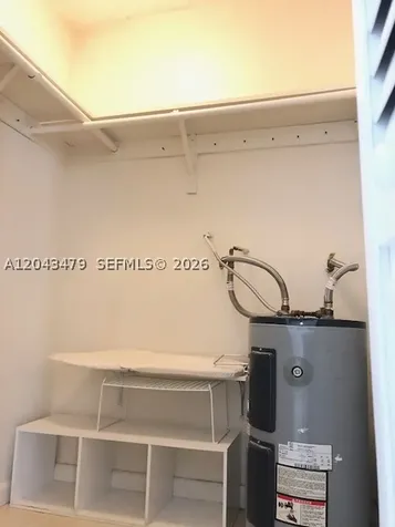 2385 NW 11th Street Miami FL 33125