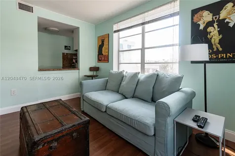 1460 Ocean Drive Miami Beach FL 33139