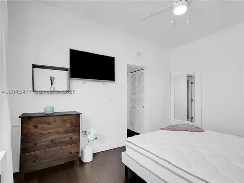 1618 Michigan Avenue Miami Beach FL 33139
