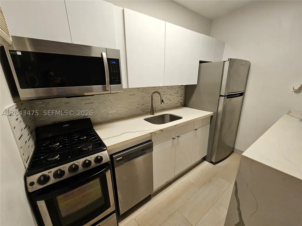 1723 Liberty Street Hollywood FL 33020