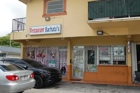 883 W 29 Hialeah FL 33012