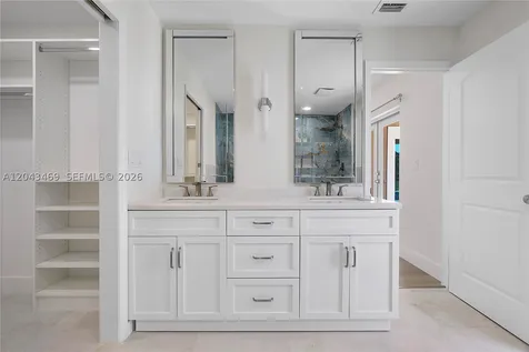 4914 SW 90th Avenue Cooper City FL 33328