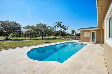 4914 SW 90th Avenue Cooper City FL 33328