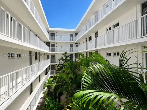 1670 Bay Road Miami Beach FL 33139