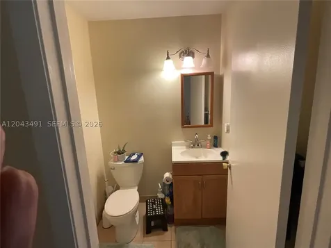 1209 Sussex Drive North Lauderdale FL 33068