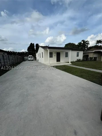 951 E 32nd Street Hialeah FL 33013
