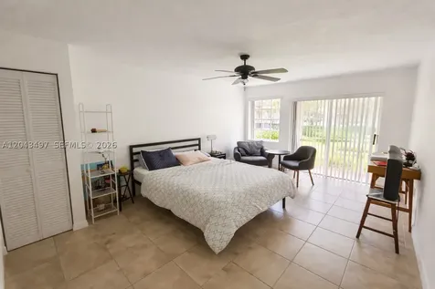 21121 SW 85th Avenue Cutler Bay FL 33189