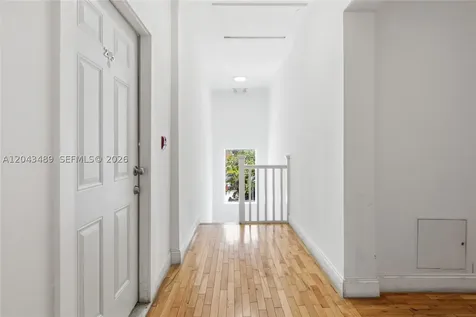 402 NW 12th Avenue Miami FL 33128