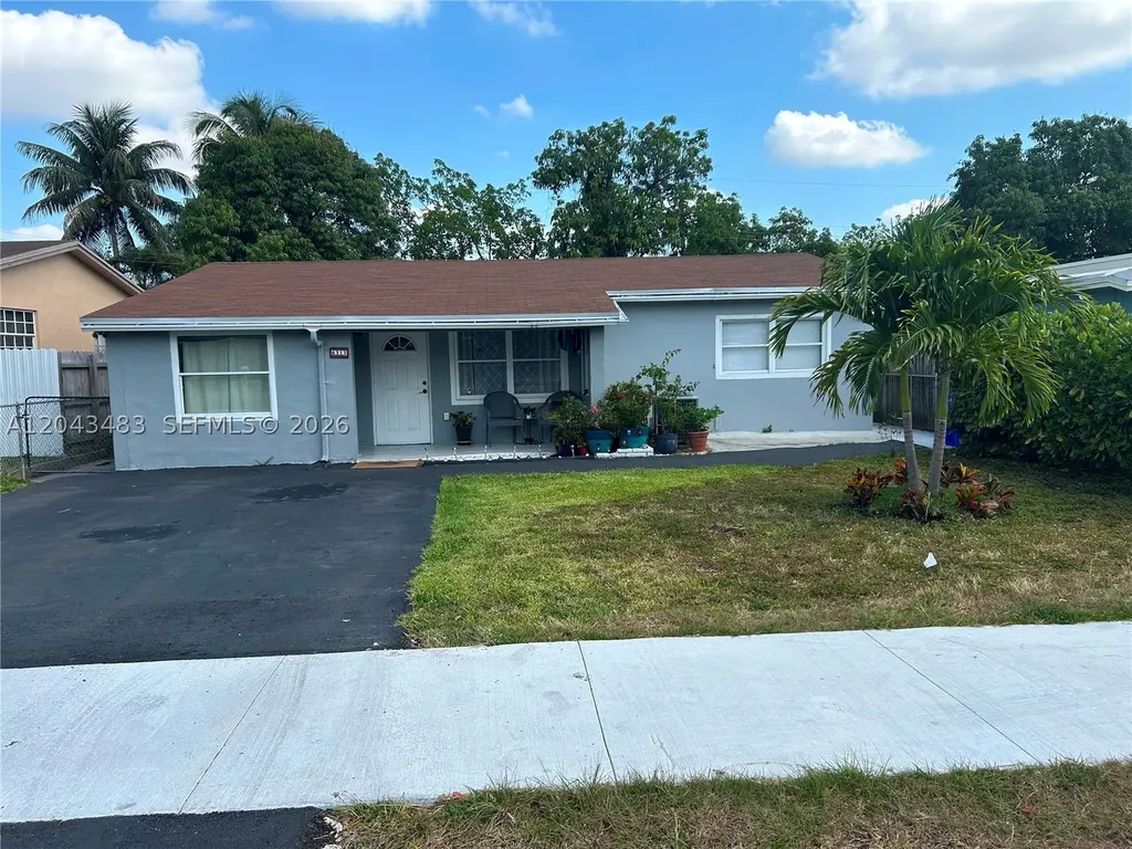 Hollywood FL 33023