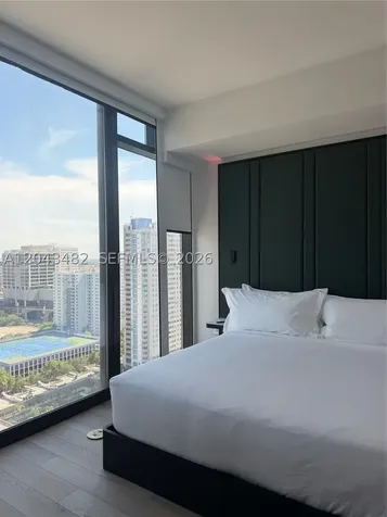 20 NE 11th Street Miami FL 33132