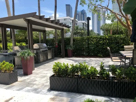 17050 N Bay Road Sunny Isles Beach FL 33160