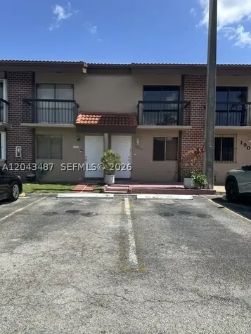 1819 SW 107th Avenue Miami FL 33165