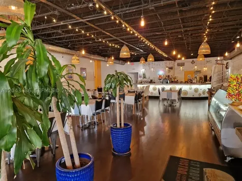 17032 Collins Avenue Sunny Isles Beach FL 33160