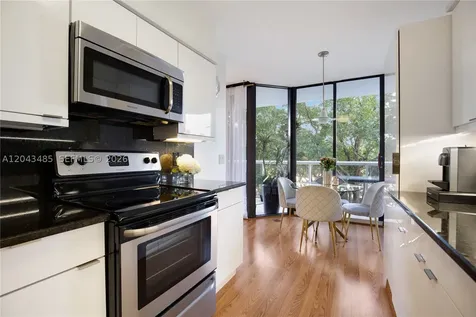 3640 Yacht Club Drive Aventura FL 33180
