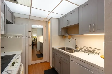 1205 Mariposa Avenue Coral Gables FL 33146