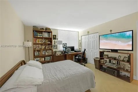 9125 SW 77th Avenue Miami FL 33156