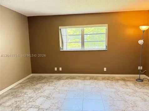 320 NE 12th Avenue Hallandale Beach FL 33009