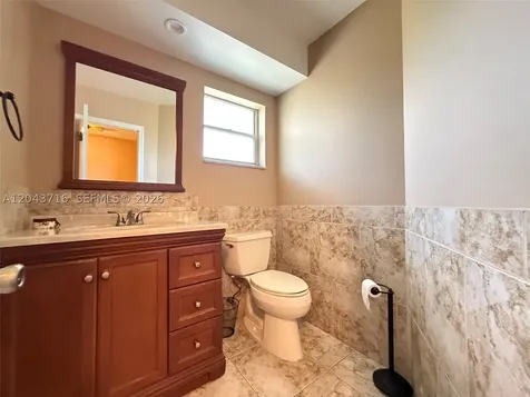 320 NE 12th Avenue Hallandale Beach FL 33009