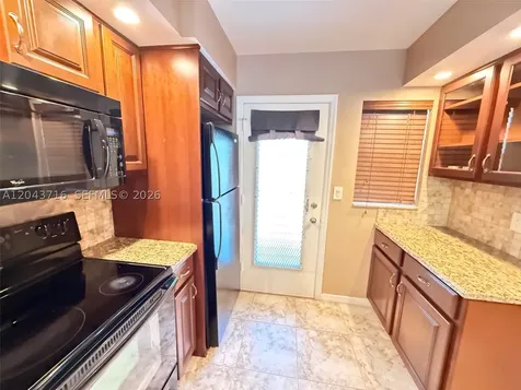 320 NE 12th Avenue Hallandale Beach FL 33009