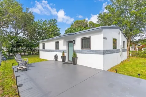 15100 NE 14th Court North Miami Beach FL 33162