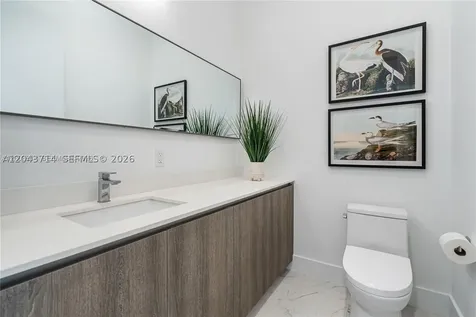 17550 Collins Avenue Sunny Isles Beach FL 33160