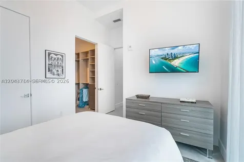 17550 Collins Avenue Sunny Isles Beach FL 33160