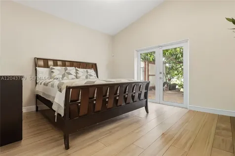 610 SE 12th Terrace Homestead FL 33033
